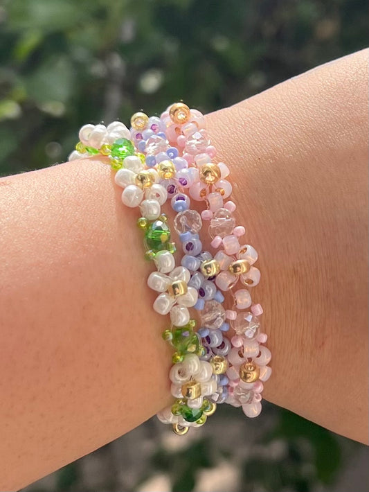 Pearlescent Flower Bracelet Pack
