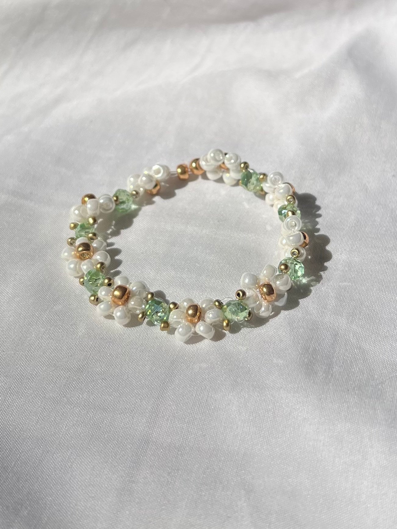 Pearlescent/Sage Green Flower Bracelet