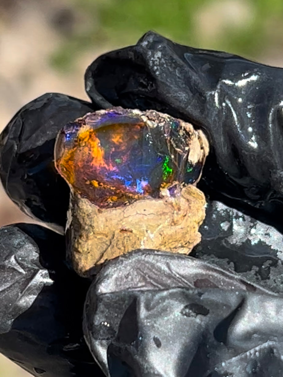 8g Specimen Opal