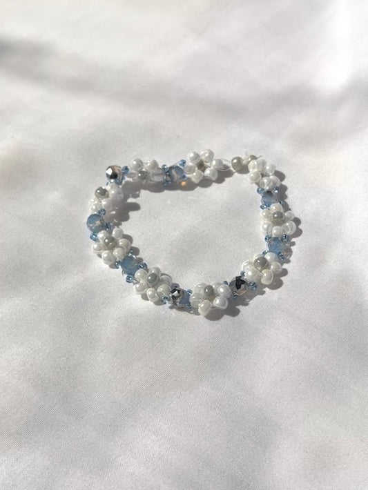 Pearlescent River Flower Bracelet
